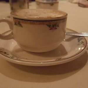 Meet your Posher, Siobhan